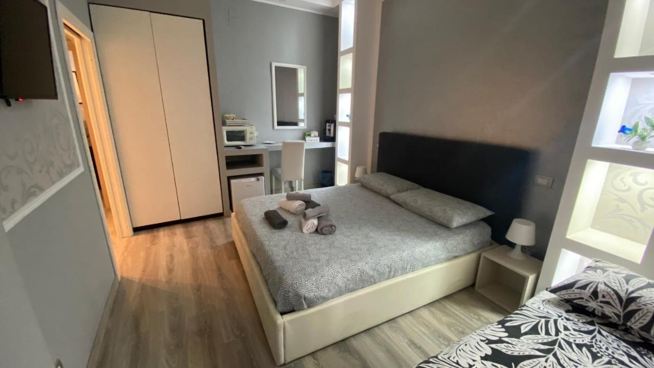 Petros Room Camere Salerno Exterior photo
