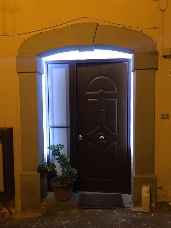 Petros Room Camere Salerno Exterior photo